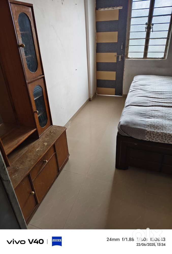 Family and bachelor allowance