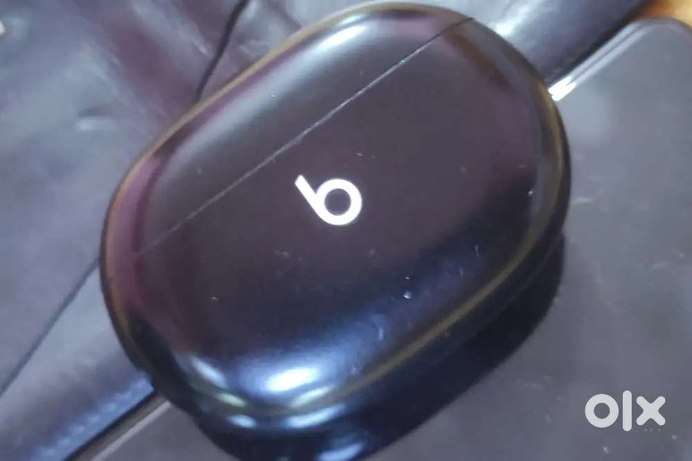 Beats Studio Buds - Wireless Bluetooth Noise Cancelling Earbuds