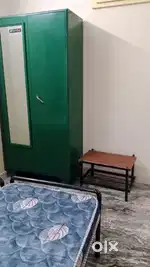 Full Furnished 1 BHK AC - കലൂർ Jn 3 Mins- Husband Wife - Bike Parking