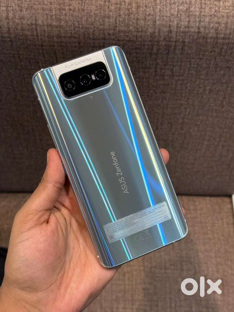 Asus zenfone 8 Flip 256gb - Dual sim