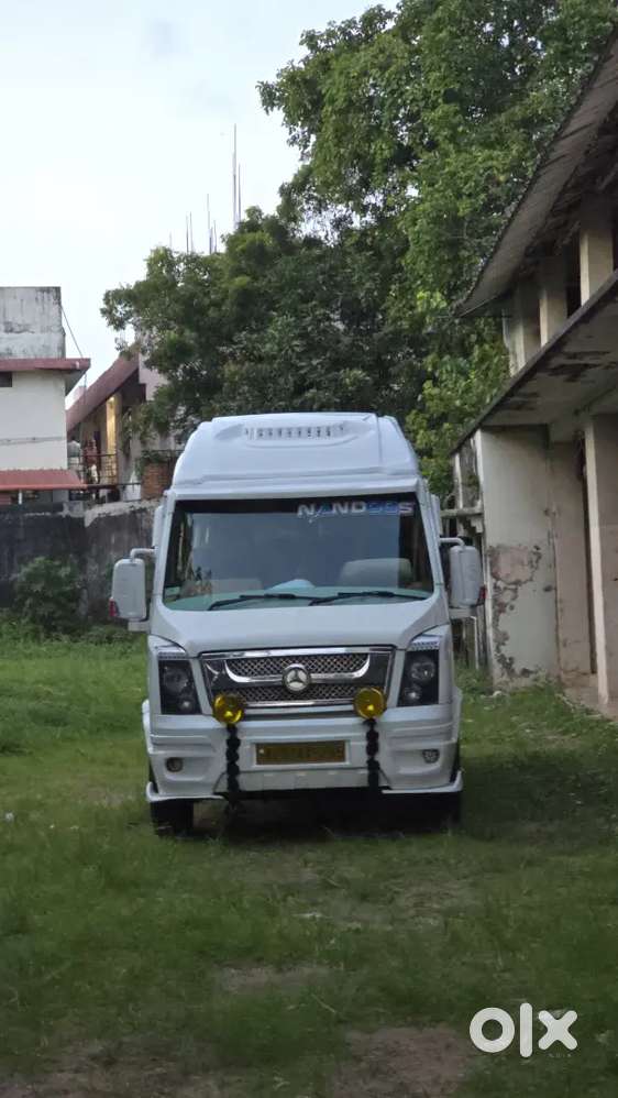 Tempo traveller 17 seat for sale