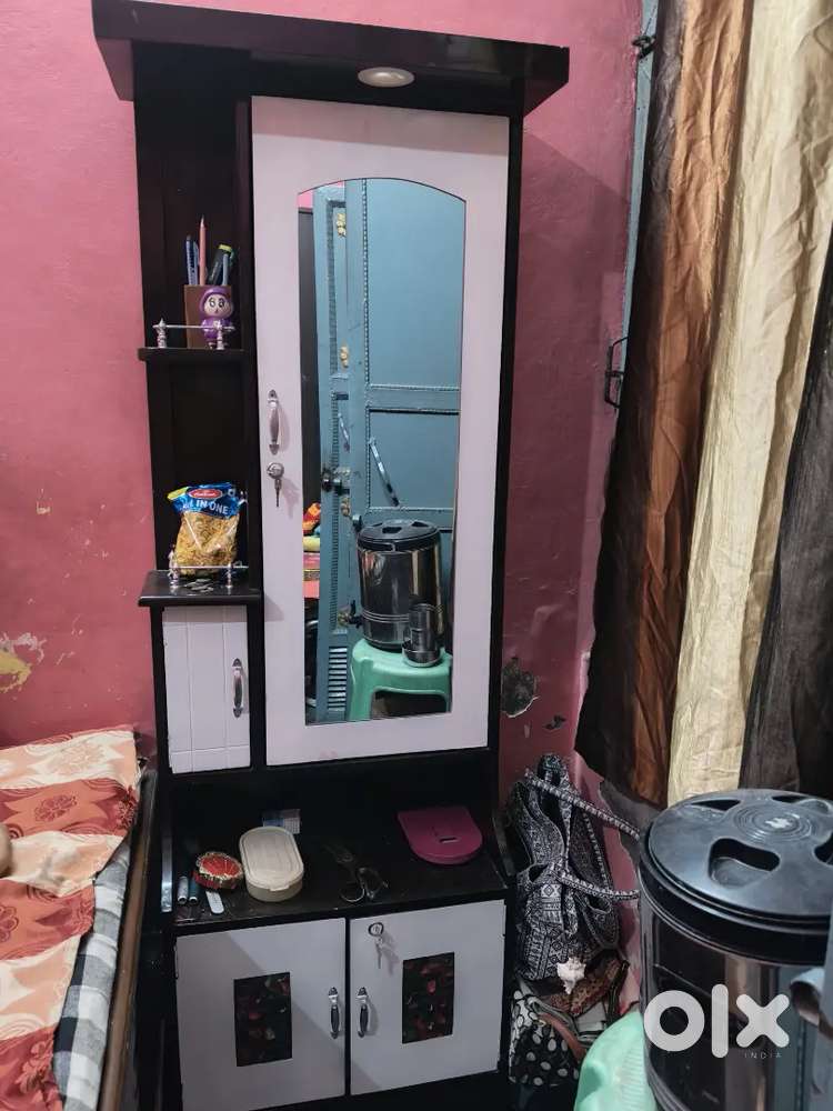 Dressing table 2 weeks old