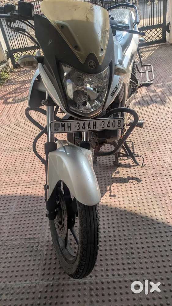Yamaha bike SZR