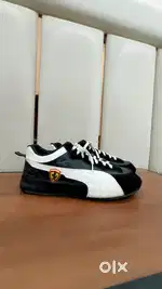 Black sneakers for men