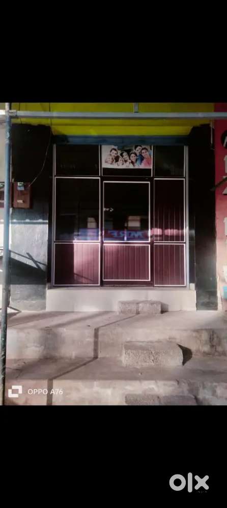 Shop for rent in odanavattom junction