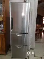 Hitachi 366liter fridge refrigerator good condition everything working