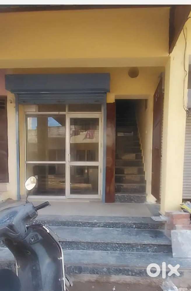 Shop/ Office/ Godown For Rent @ Khushal Enclave Market