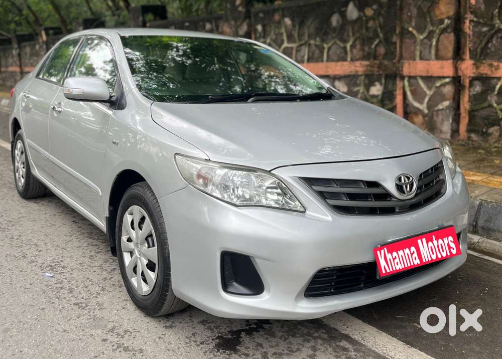 Toyota Corolla Altis J, 2012, Petrol