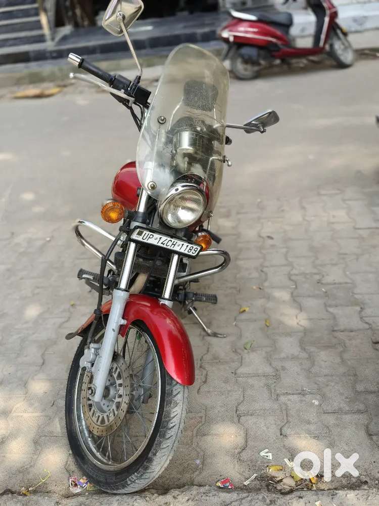 Bajaj Avenger 220 cc new condition