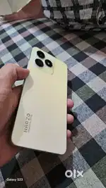 Iphone 15 pro gold look