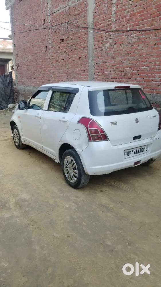 Maruti Suzuki Swift 2007 with patrol and CNG 
15 june 2027 tak valid