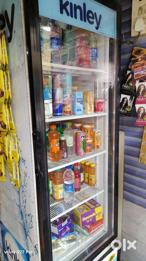 COLD DRINK FRIDGE