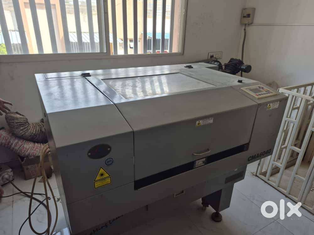 100 WATT CO2 LASER MACHINE
