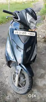 Good and mint condition scooty for urgent sell