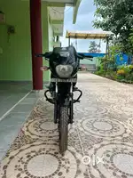 BAJAJ PULSAR 150 (2015)