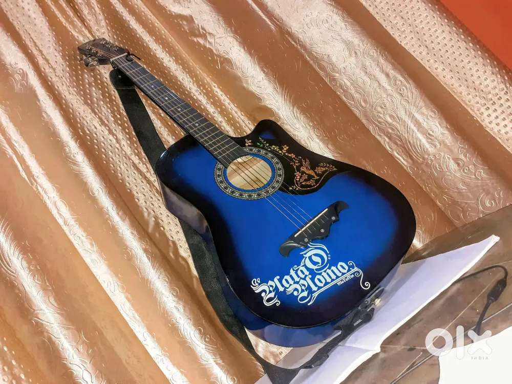 38 Matt Acoustic Guiter (Blue) Solid Good Condition