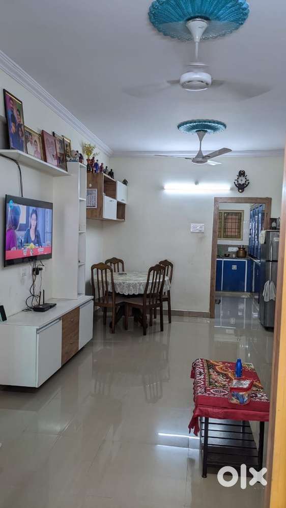 2BHK semi furnished, East facing, well ventilated flat for rent.
