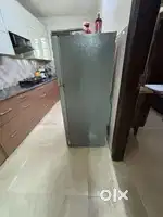 Lg good condition fridge with 260 ltrs of capacity