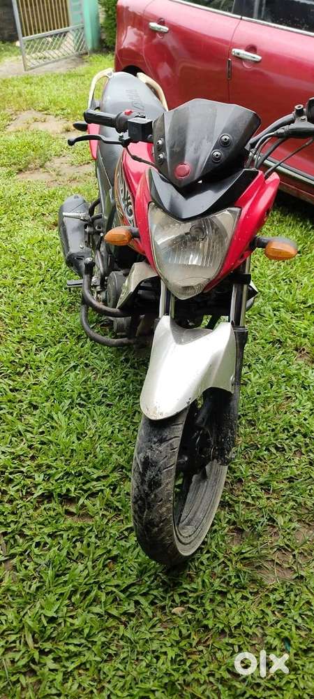 Yamaha FZS