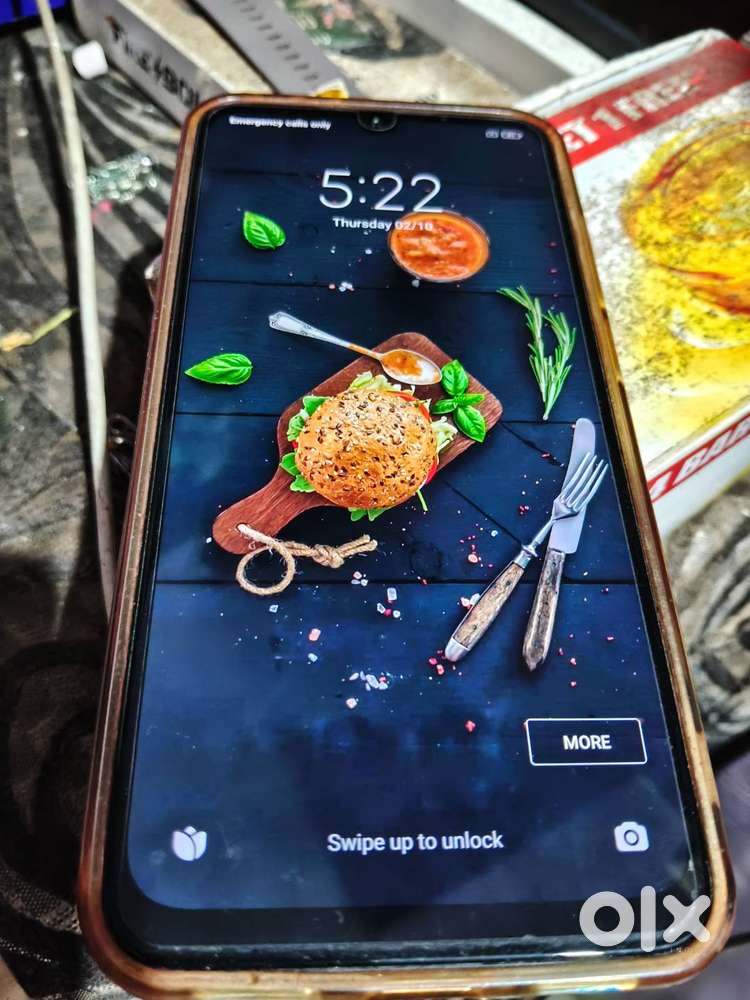 Redimi note 7 of 64 gb and 4 gb ram having good camera
