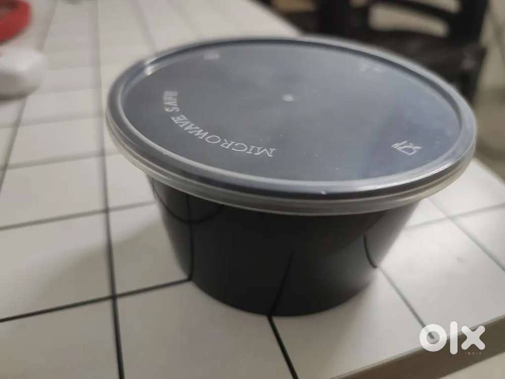 Round shape container 500 ml with lid 350pcs, Sipper glass 350 ml 46p