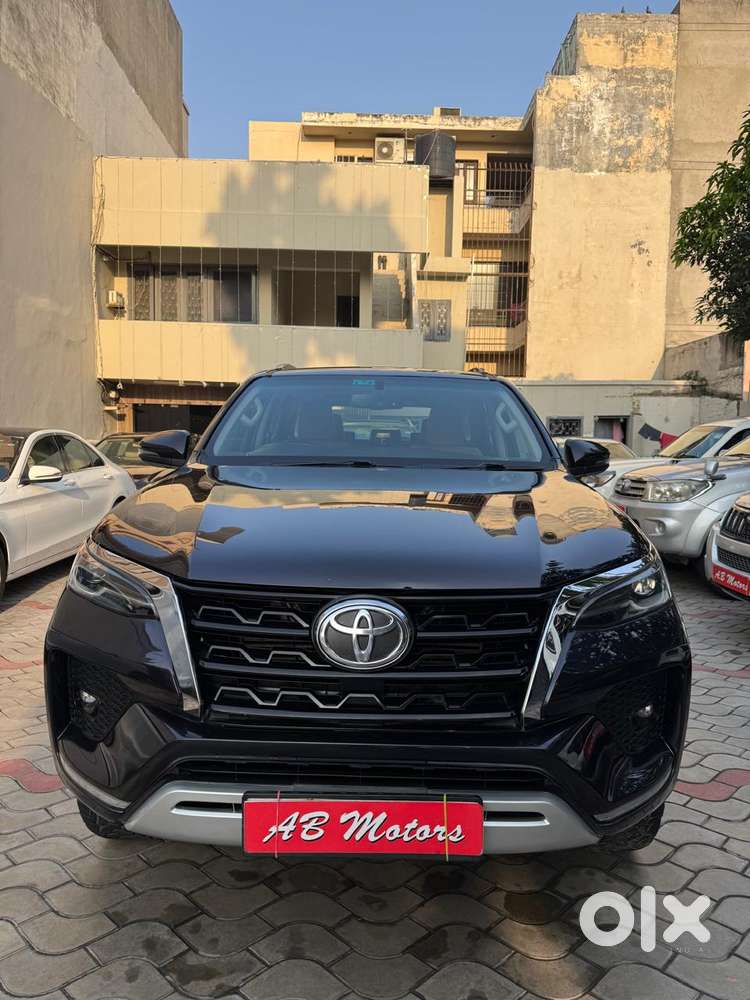 Toyota Fortuner 4X4 AT 2.8 Diesel, 2022, Diesel