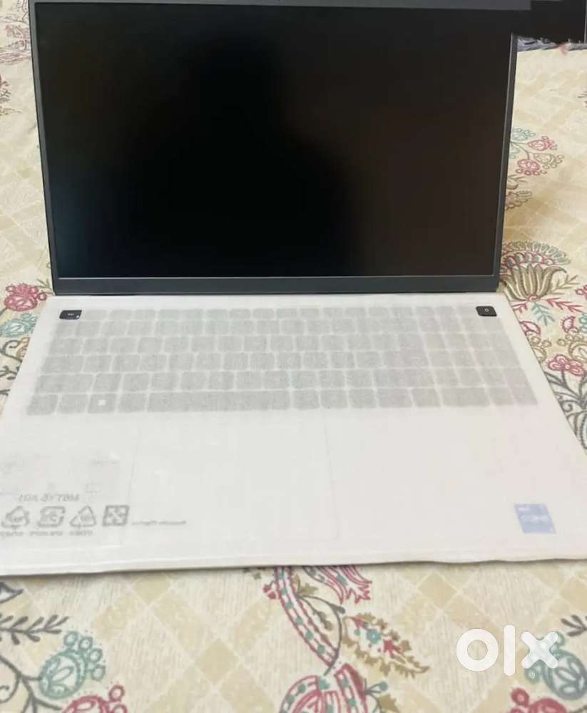 Dell laptop ,  Brand new, single No scratch, 10 months complete,