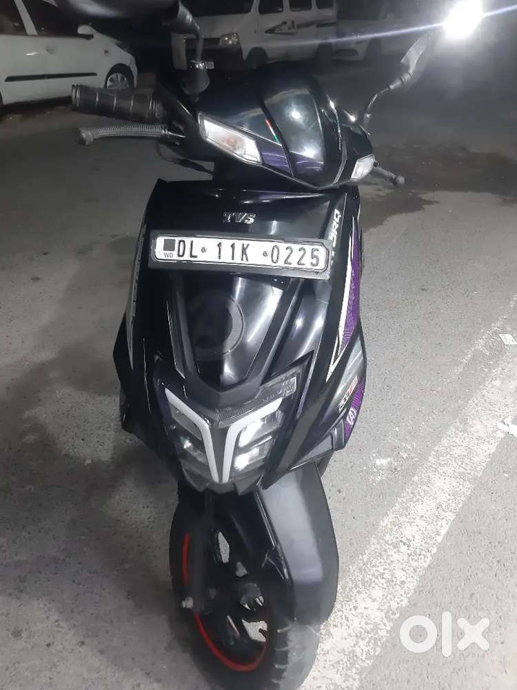 TVS NTORQ 125  Z BLACK SQUAD EDITION WELL MAINTAINED FULL INSURANCE