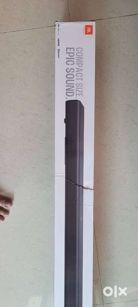 JBL Cinema SB510 200W Soundbar with Remote (Dolby Audio, 3.1 Channel,