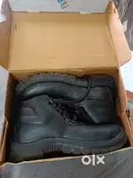 Safety shoes