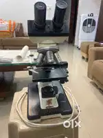 Labomed vision 2000 microscope