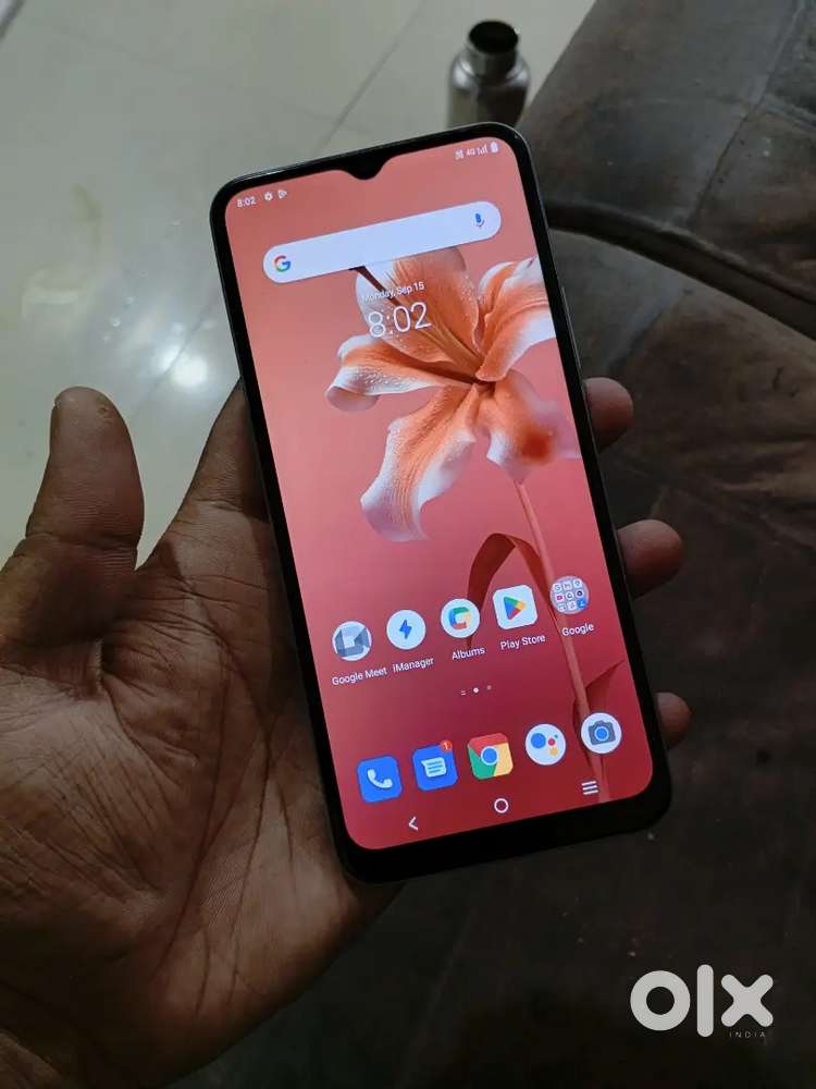 Vivo y21 4+4 64gb only jio sim chalta ha