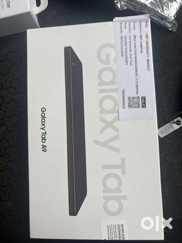 Sell samsung tab a9 its new not used