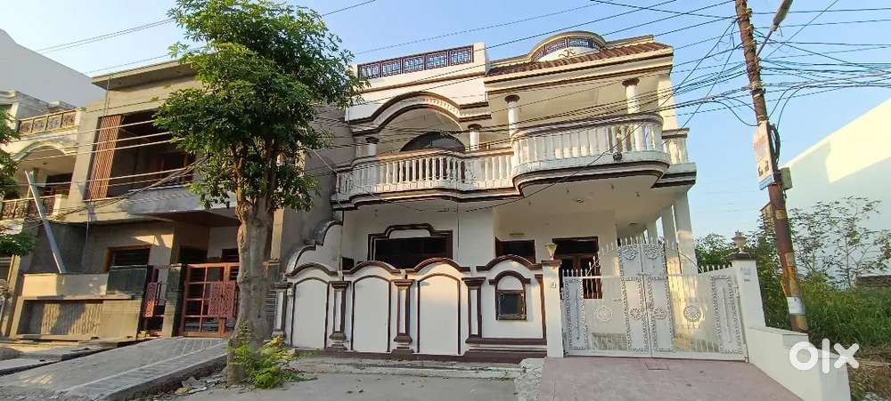 (NEAR D BLOCK SHASTRI NAGAR) 230 GAZ LUXURY KOTHI ONLY IN 2 CRORE