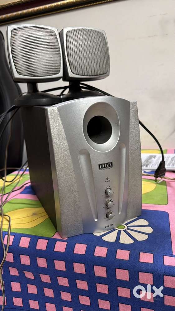 Intex 2000W Speaker