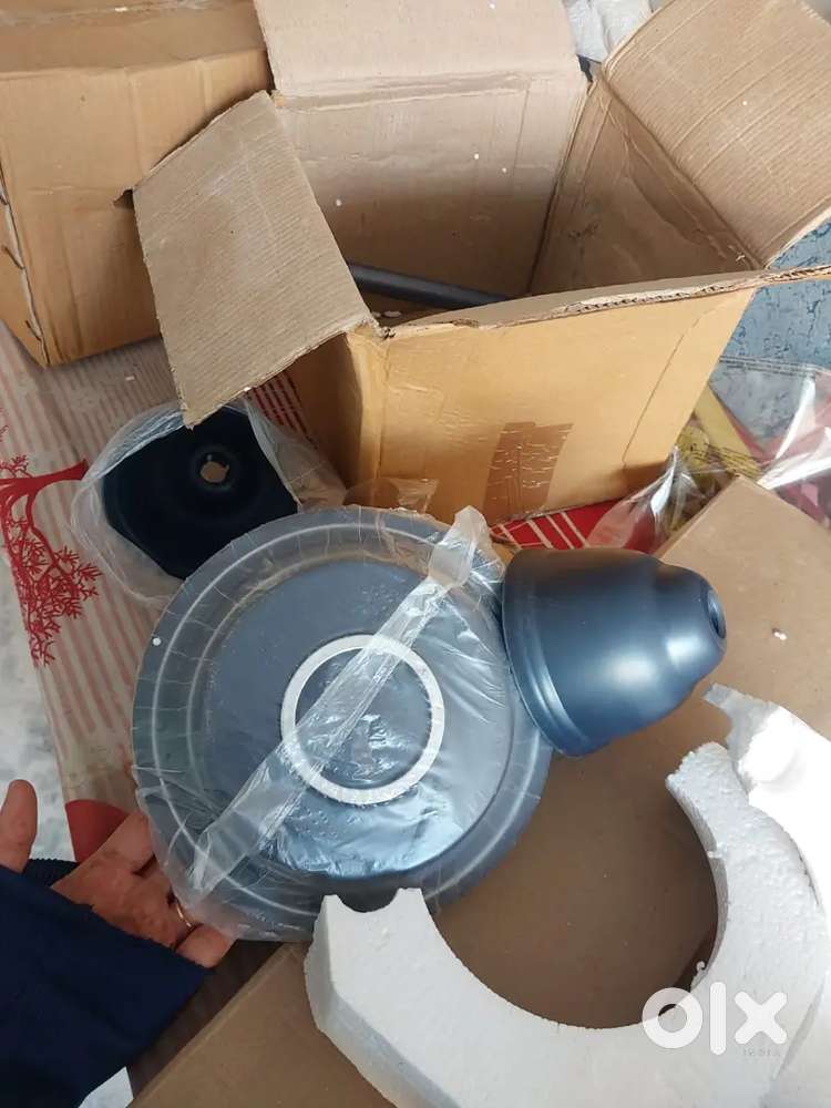 Brand new box paked fan for sale