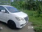 Toyota Innova 2014