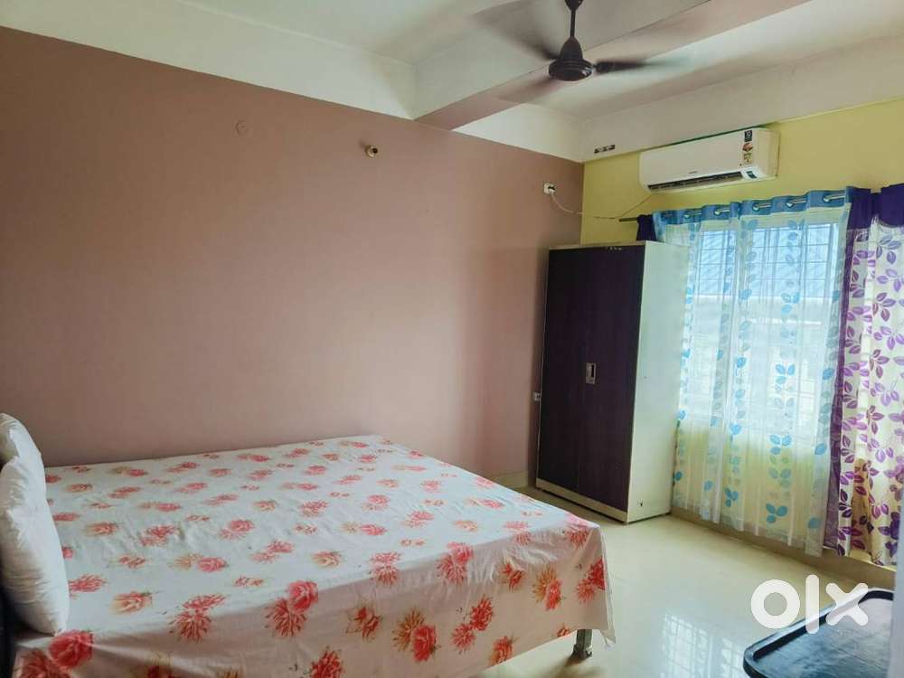 Furnished 3BHK guest house for rent