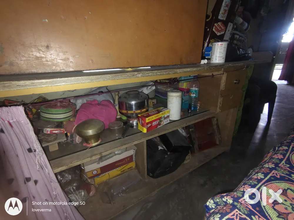 Shop counter 7ft