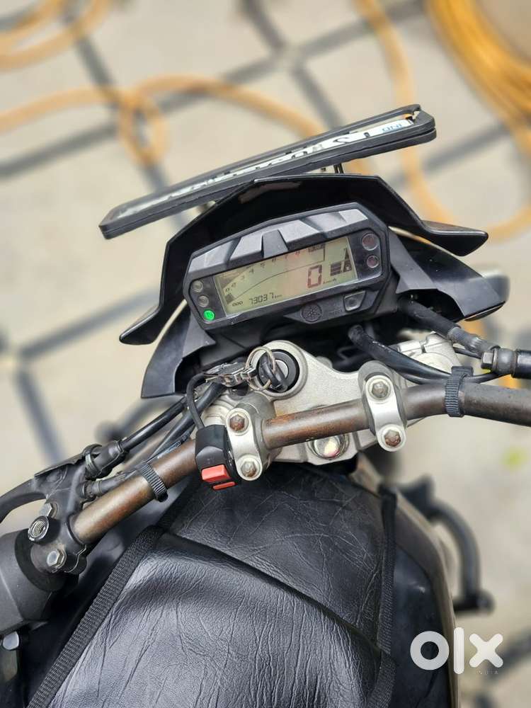 Yamaha FZ S