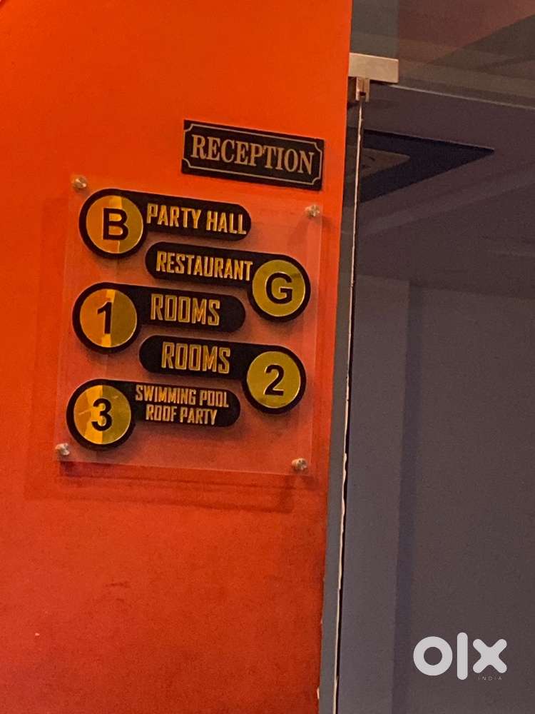 Safai wala / room boy