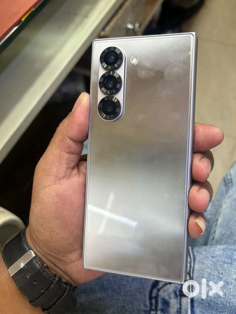 Samsung fold six