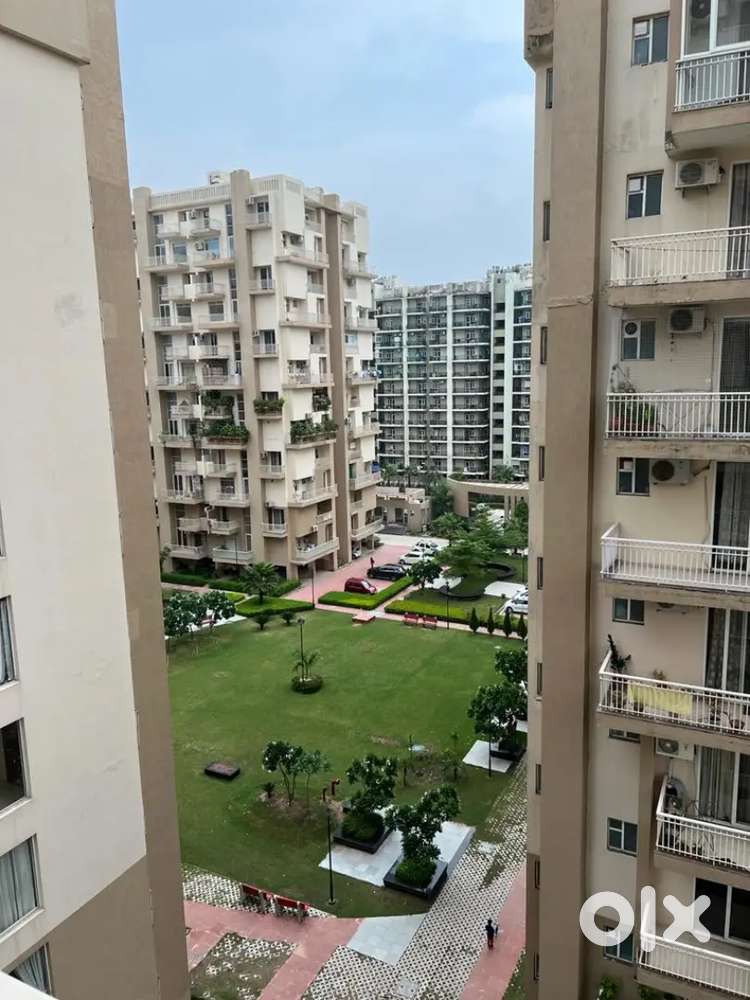 3bhk ready to move Apartment sushma crescent