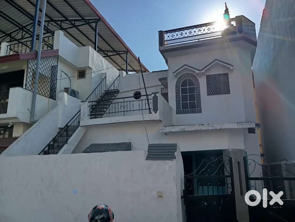 150 gaj ha makan sahastradhara road near 100 metre