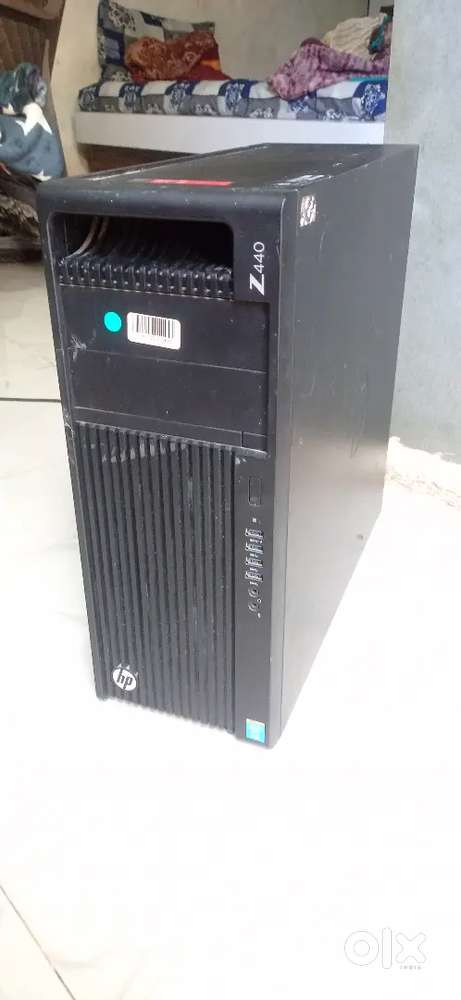HP Z440 Workstation Xeon E5 2673 V3
