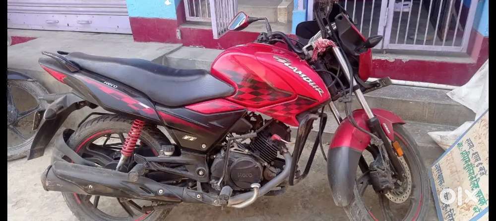 Glamour FI in desent condition for sale in durgapur