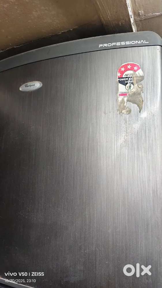 Godrej 4 star fridge  just 10000