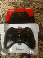 Redgear Wireless Bluetooth Controller Gaming Pad