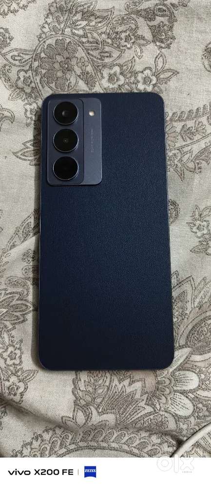 Realme p3x 5g+ charger + box , 6/128, 6 months  in warranty .