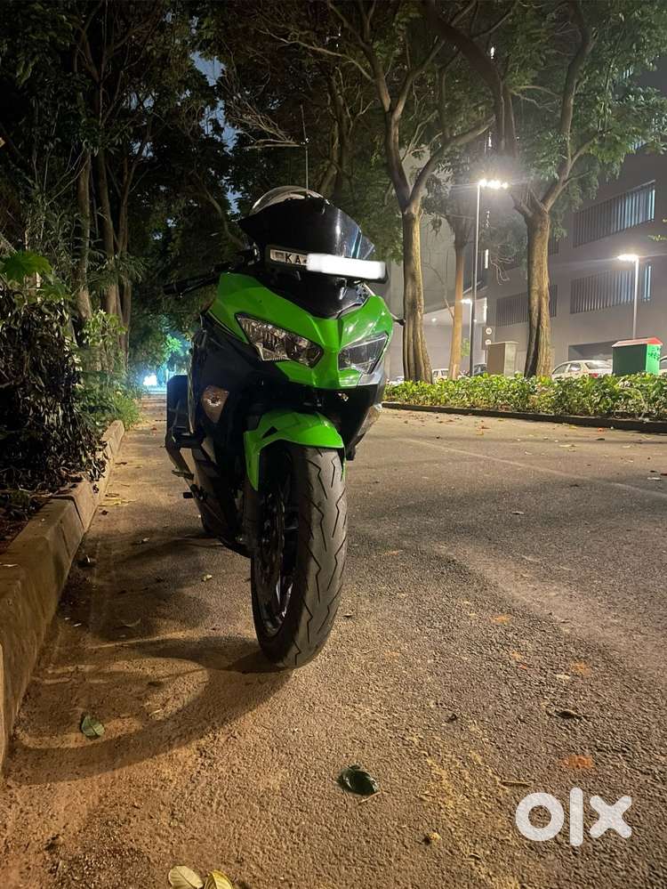 Kawasaki ninja 400
